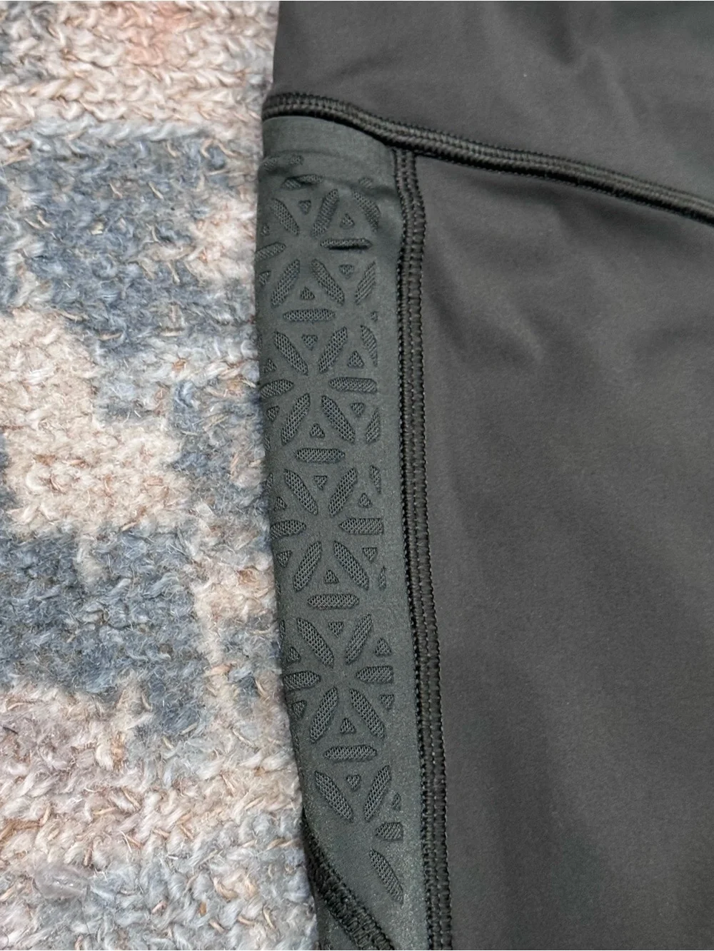 Lululemon High-Waist Olive Green Women’s Athletic Bike Shorts
